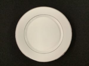 Dinner Plate 10'' (Platinum Band)